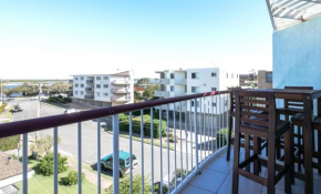 Explorer Cove Unit 6 31 Kennedy Pde